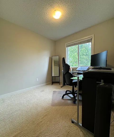 135 Ashworth Cres — Photo 13