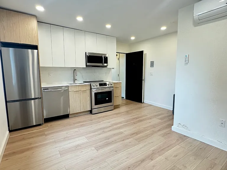 20 Parker Hill Ave #9 — Photo 3
