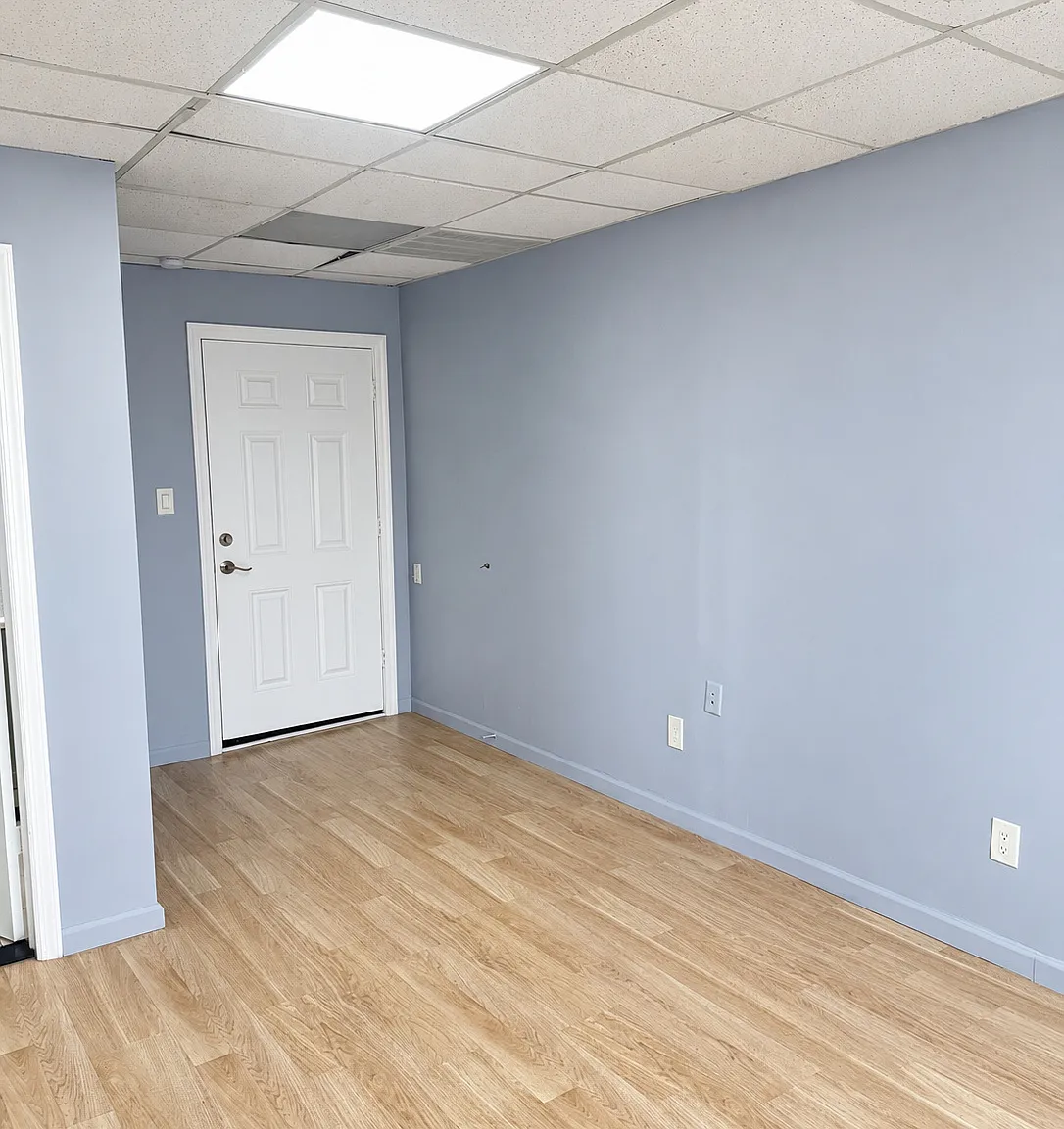 63 Grand Ave — Photo 4