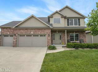 1307 Shaunessey, Bloomington, IL 61704