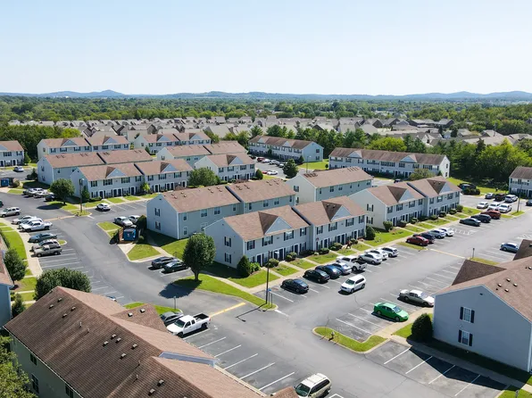 Rollingwood Apartments