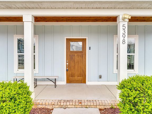 4th image of 5398 Reneau Way