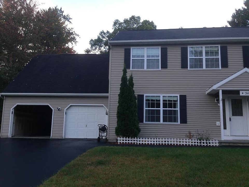 1st image of 34A Cambridge Dr