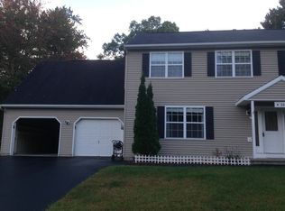 34A Cambridge Dr, Clifton Park, NY 12065