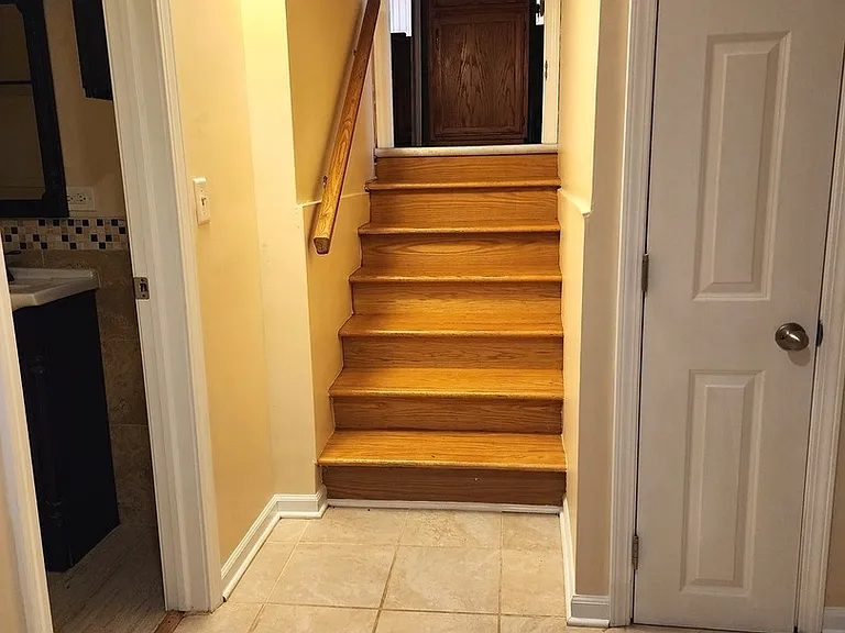 209 N Stevenson Ln — Photo 10