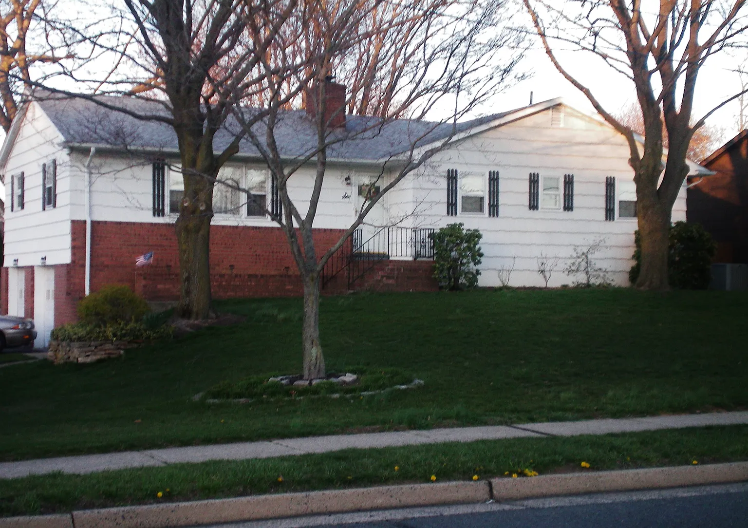 6 Hardenburg Ln photo 1