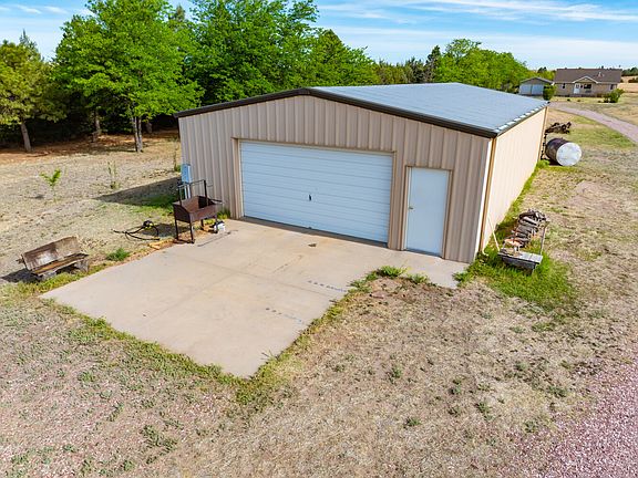 5th image of 2801 Road 121