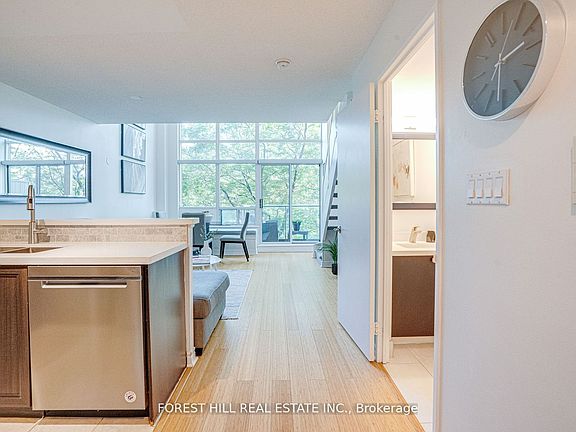 2nd image of 200 Manitoba St #212