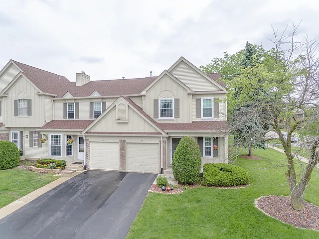 1547 Apple Grove Ln photo 1