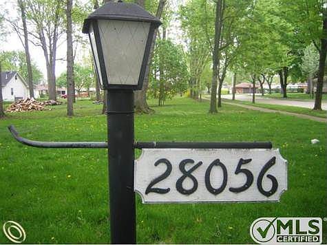 28056 Roan, Wrn