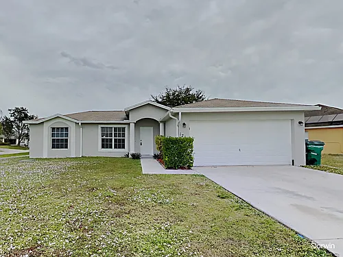 1711 SW Gloria Ln Photo 1