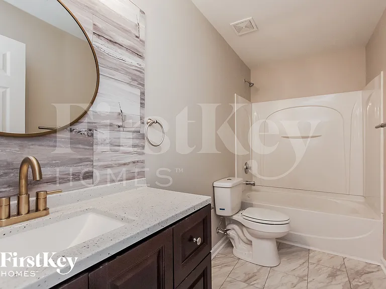7421 Lamplighter Close Dr — Photo 14