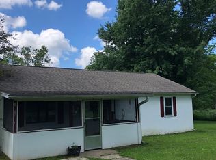 8342 Whetstone Rd, Mountain Grove, MO 65711