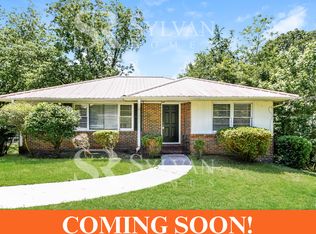 541 Zinnia Ln, Birmingham, AL 35215