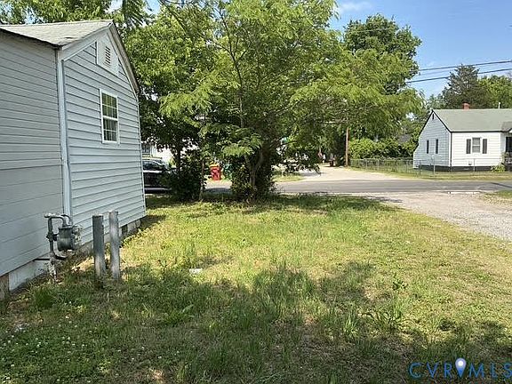5th image of 102 Culpeper Ave