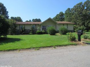 146 Foxdell Cir, Jacksonville, AR 72076