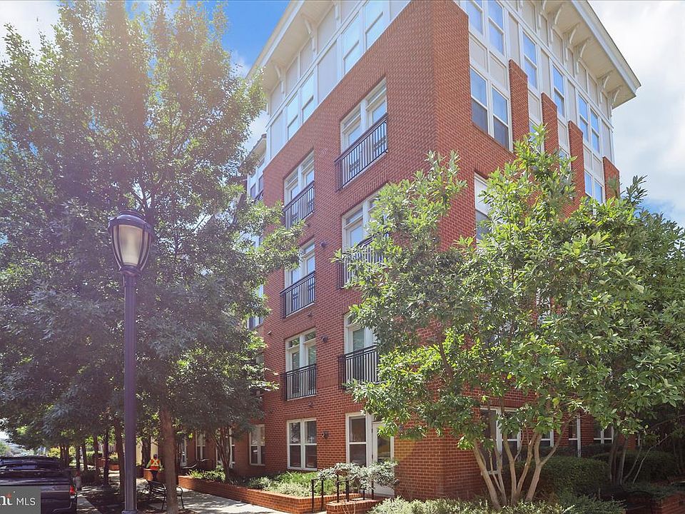 1st image of 2665 Prosperity Ave APT 114