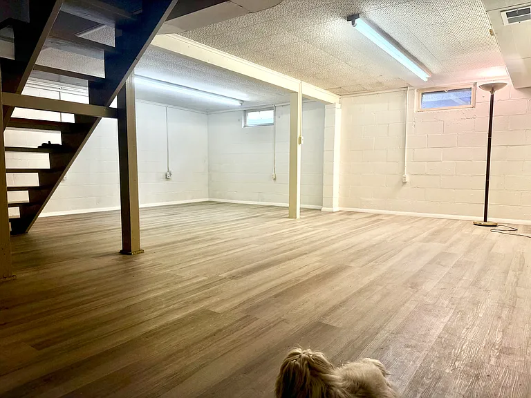 503 Hessel Blvd — Photo 79