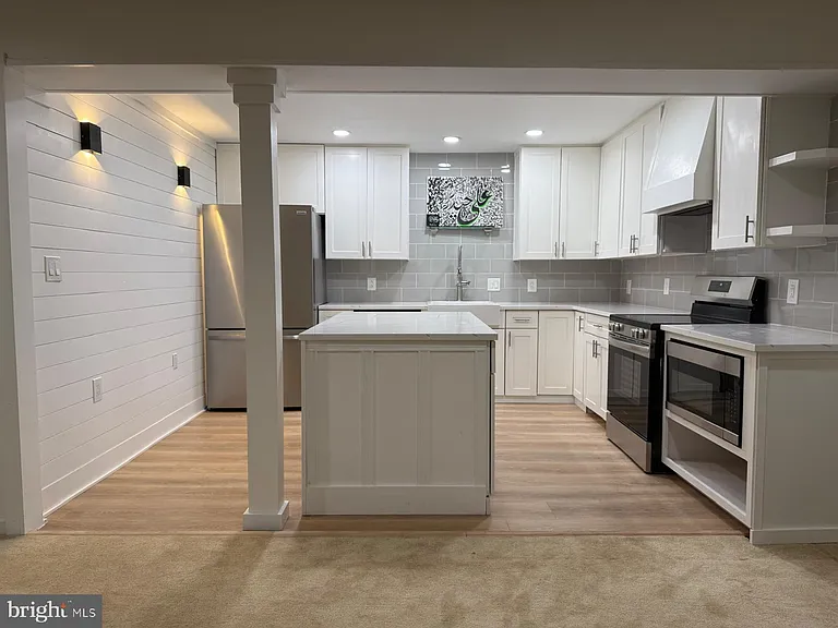 1 Warbler Ct — Photo 2