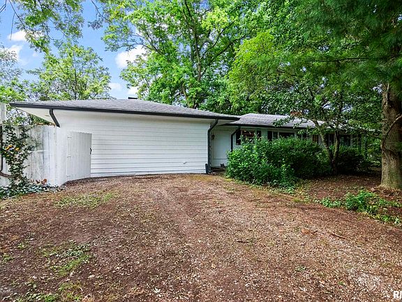 2nd image of 5339 Old Salem Ln