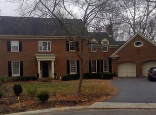 2116 Hunters Wood Ln, Lexington, KY 40502