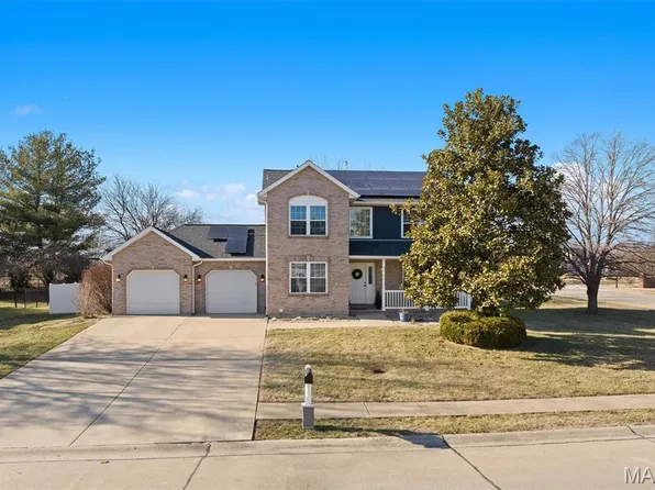 313 Old Homestead Dr, Troy, IL 62294