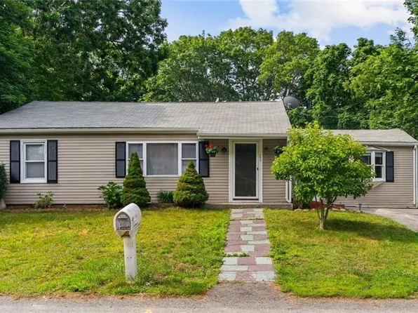 23 Hayden Ave, Tiverton, RI 02878