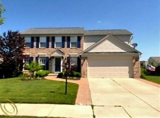 44888 Greenbriar Dr, Belleville, MI 48111