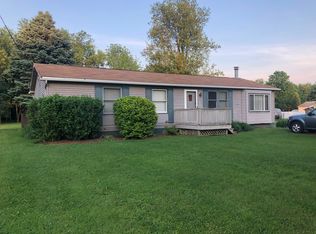 4034 Victory Ave NE, Louisville, OH 44641