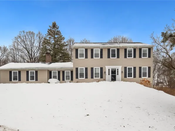 4850 Hyde Rd, Manlius, NY 13104