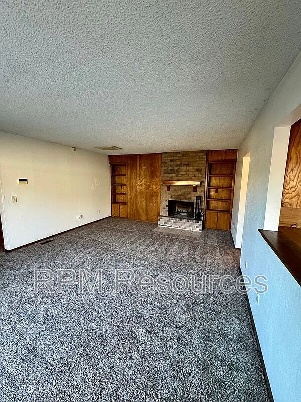 2 bed, 2.0 bath, 1200 sqft, $1,150 — Photo 4