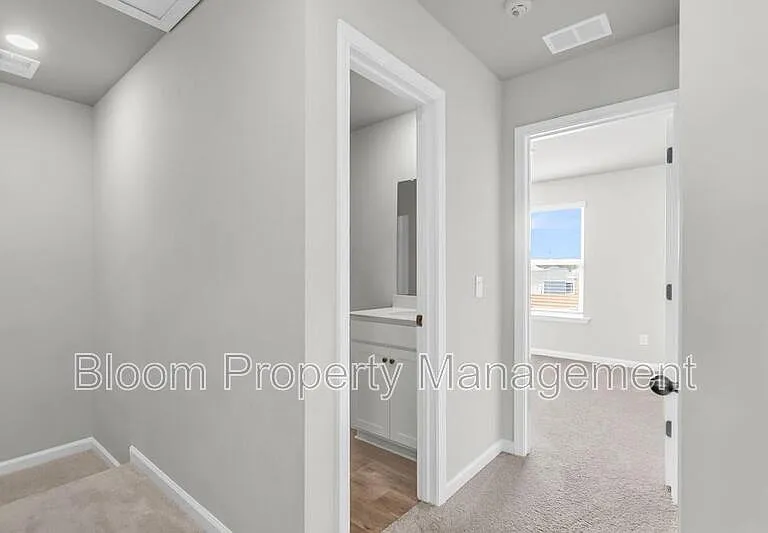 844 Lilyford Ln — Photo 22