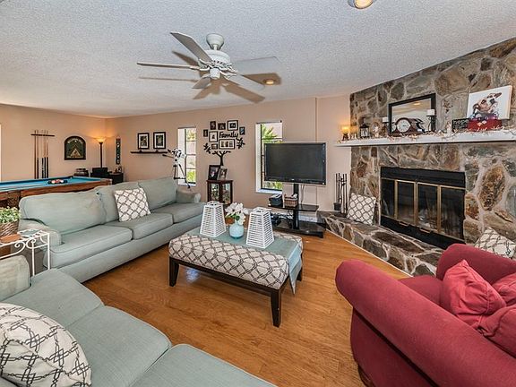 5th image of 1641 Sea Breeze Dr