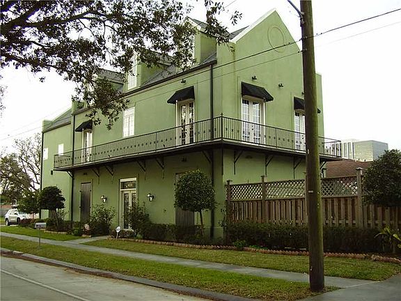 2nd image of 6138 Fleur De Lis Dr