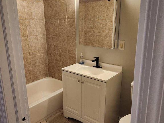 5th image of 1731 N 42nd St #3