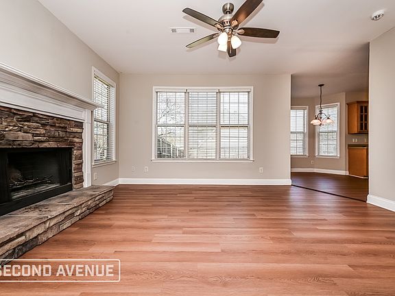 3rd image of 31 Camden Way
