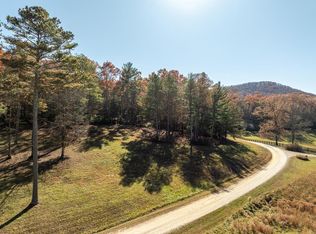 3 Spring Camp Rd, Ellijay, GA 30536
