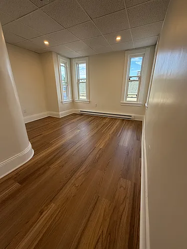 29 Manahan St #3 Photo 1