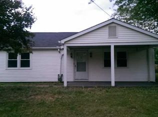 102 W Oakwood Way, New Castle, PA