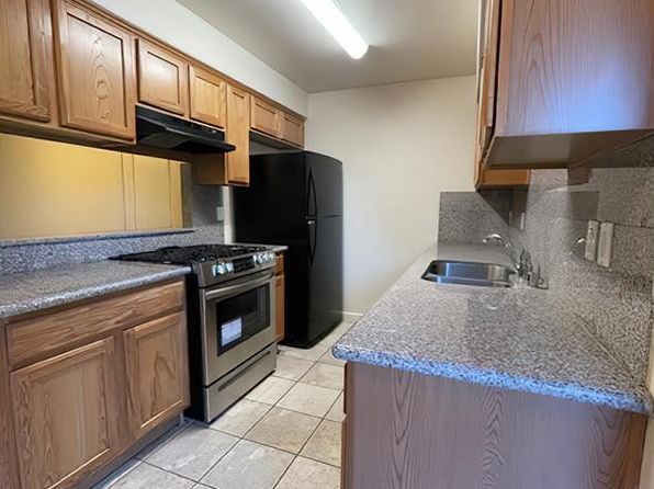 3655 W San Jose Ave #122