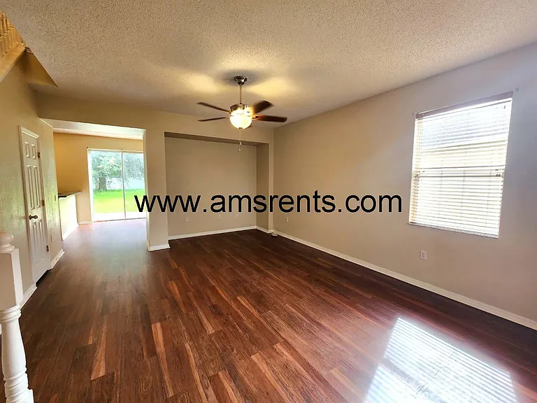 4036 Meadowlark Dr — Photo 7