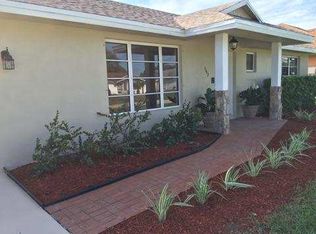142 NE Jettie Ter, Port Saint Lucie, FL 34983