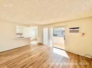 17821 Sherman Way #15A, Reseda, CA 91335