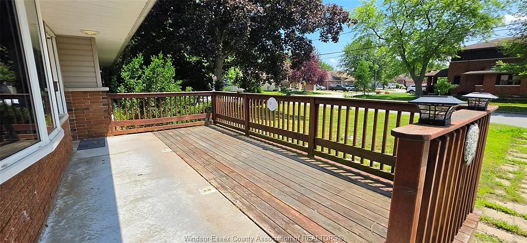 4 bed, 1.5 bath, $2,800 — Photo 3