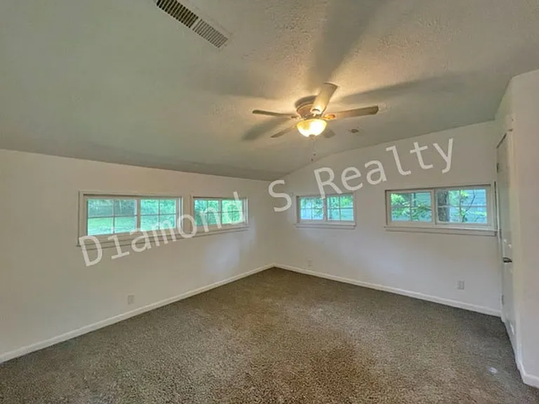 930 W Harrison St — Photo 10
