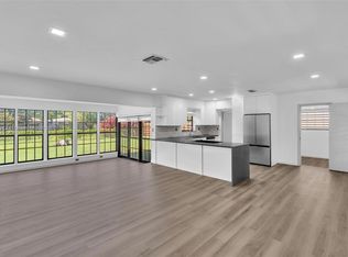 418 S 57th Way, Hollywood, FL 33023
