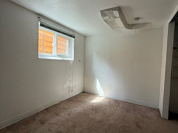 2nd image of 5524 Brooklyn Ave NE #3