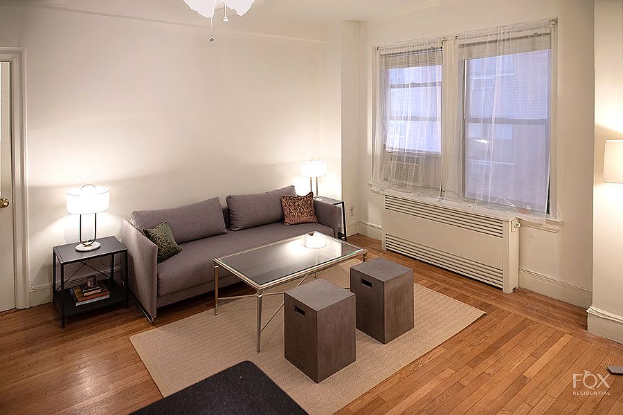 1st image of 157 E 72nd St APT 4E