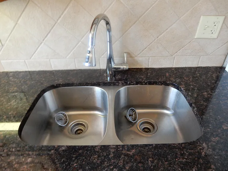 1526 N Harlem Ave #2W — Photo 6