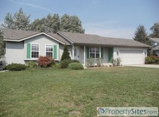 11311 Stonehedge Dr, Holland, MI 49424
